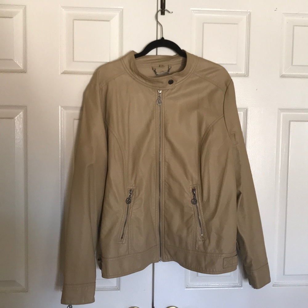 Jou jou faux leather jacket 2X tan beige